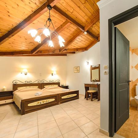 Harmony Hotel Keri Extérieur photo