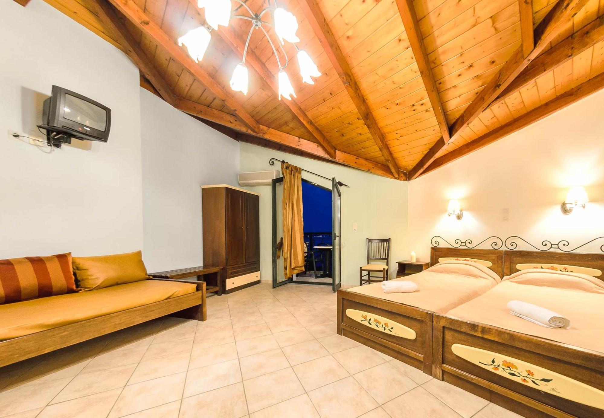 Harmony Hotel Keri Extérieur photo