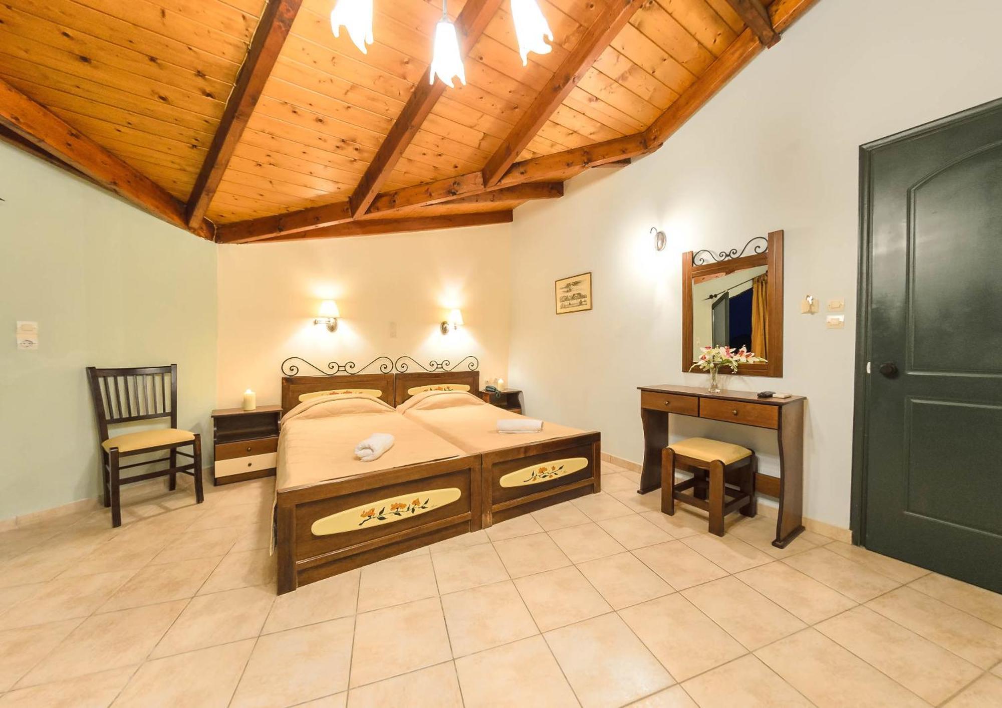 Harmony Hotel Keri Extérieur photo