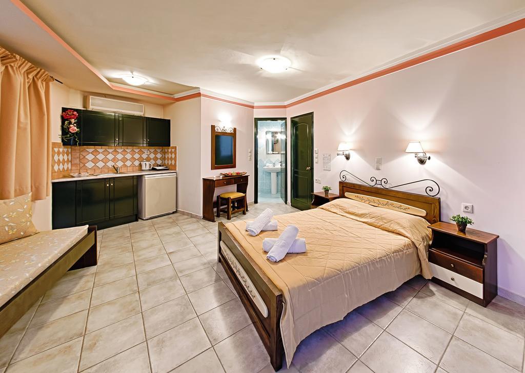 Harmony Hotel Keri Chambre photo