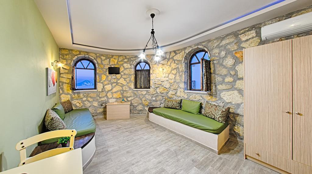 Harmony Hotel Keri Chambre photo
